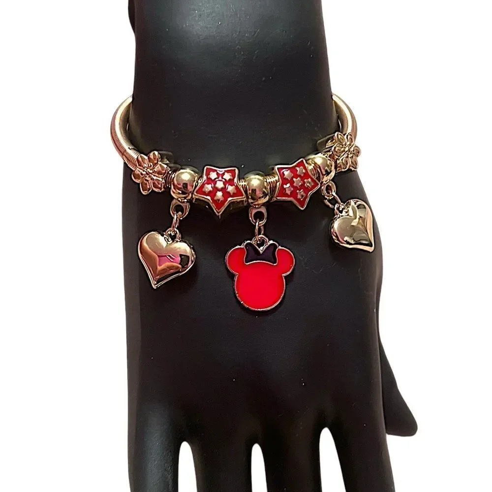 Red Minnie Mouse Heart Stretchy Gold Tone Charm Bracelet NWT